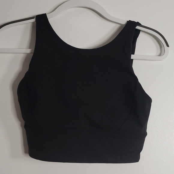 Black Sleeveless Crop Top - Picture 1 of 5